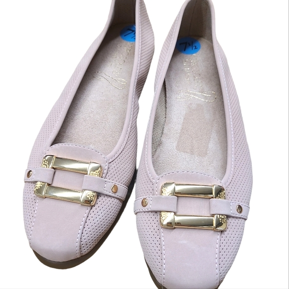 Brand New AEROSOLES Ballet Pink Flats dize 7.5 - Picture 3 of 9